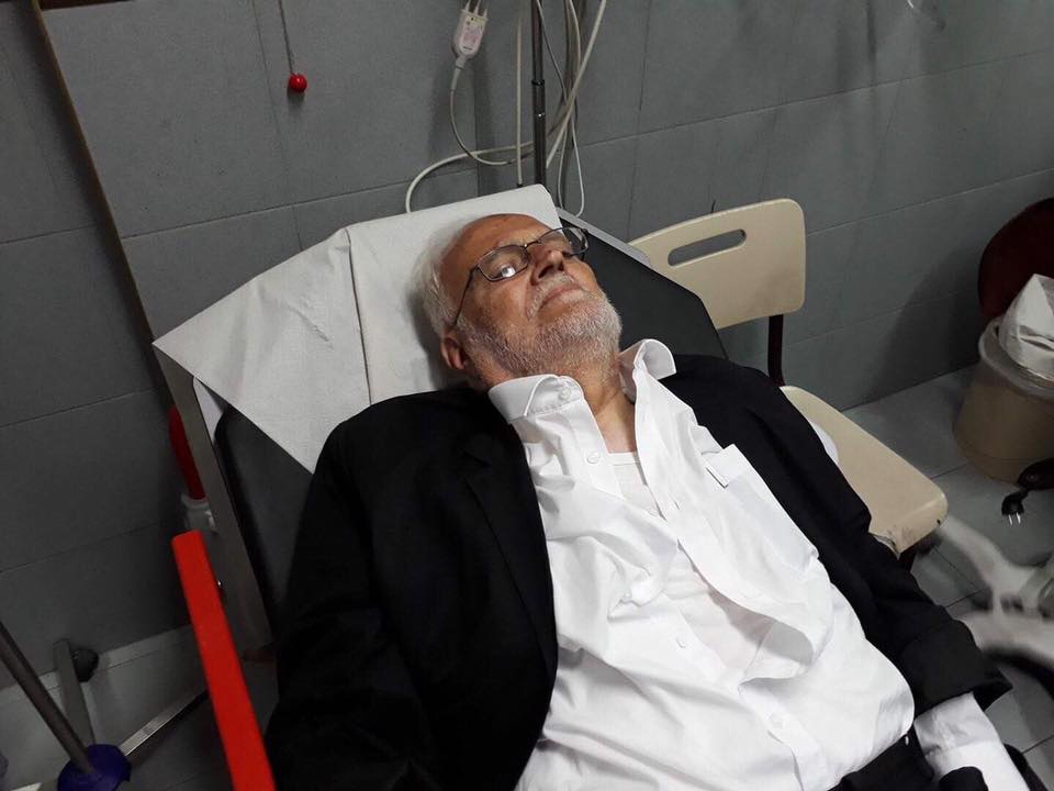 قبلہ اول کے باہر فلسطینیوں کا دھرنا، نماز کی ادائی اور جھڑپیں