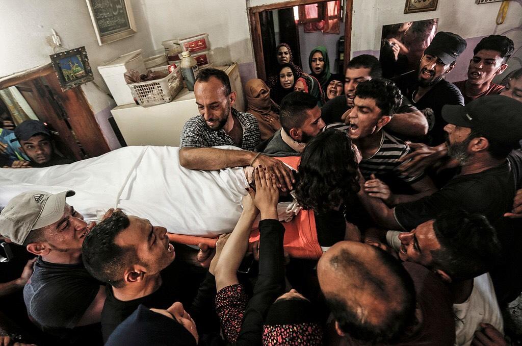 شہید ابو خضرہ کا تدفین سے قبل آخری دیدار