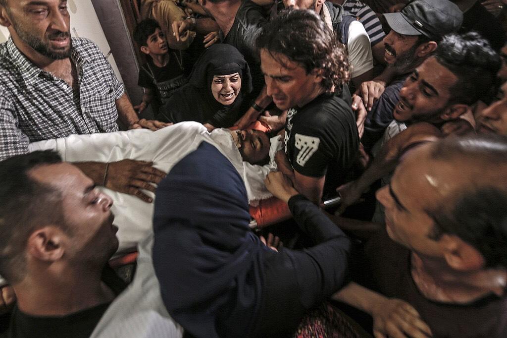 شہید ابو خضرہ کا تدفین سے قبل آخری دیدار